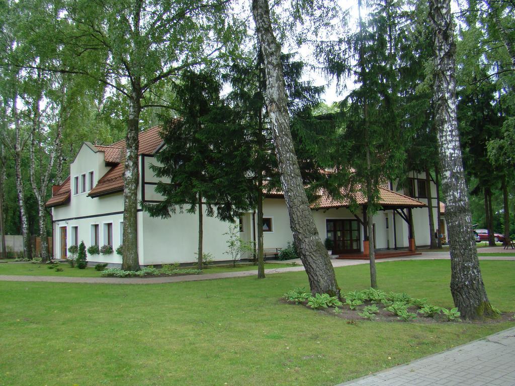 Hotel Restauracja Cztery Pory Roku Orneta エクステリア 写真