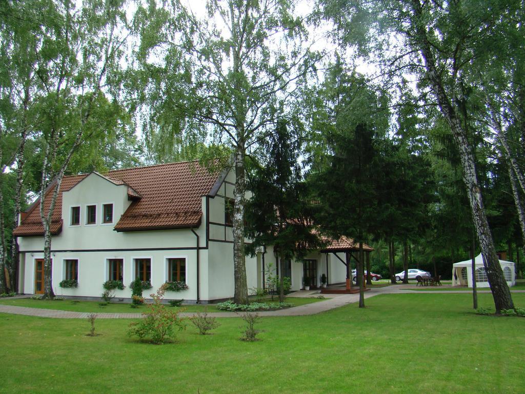 Hotel Restauracja Cztery Pory Roku Orneta エクステリア 写真